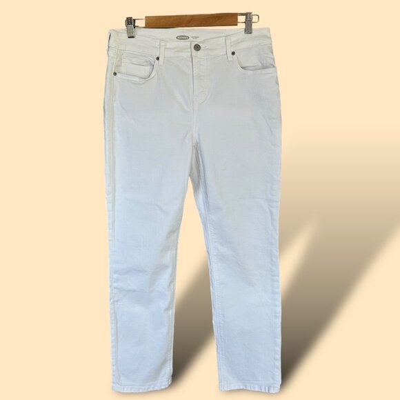 Old Navy Denim - Old Navy Women's Mid-Rise Boyfriend Straight Jeans White | Size 8 | Preppy